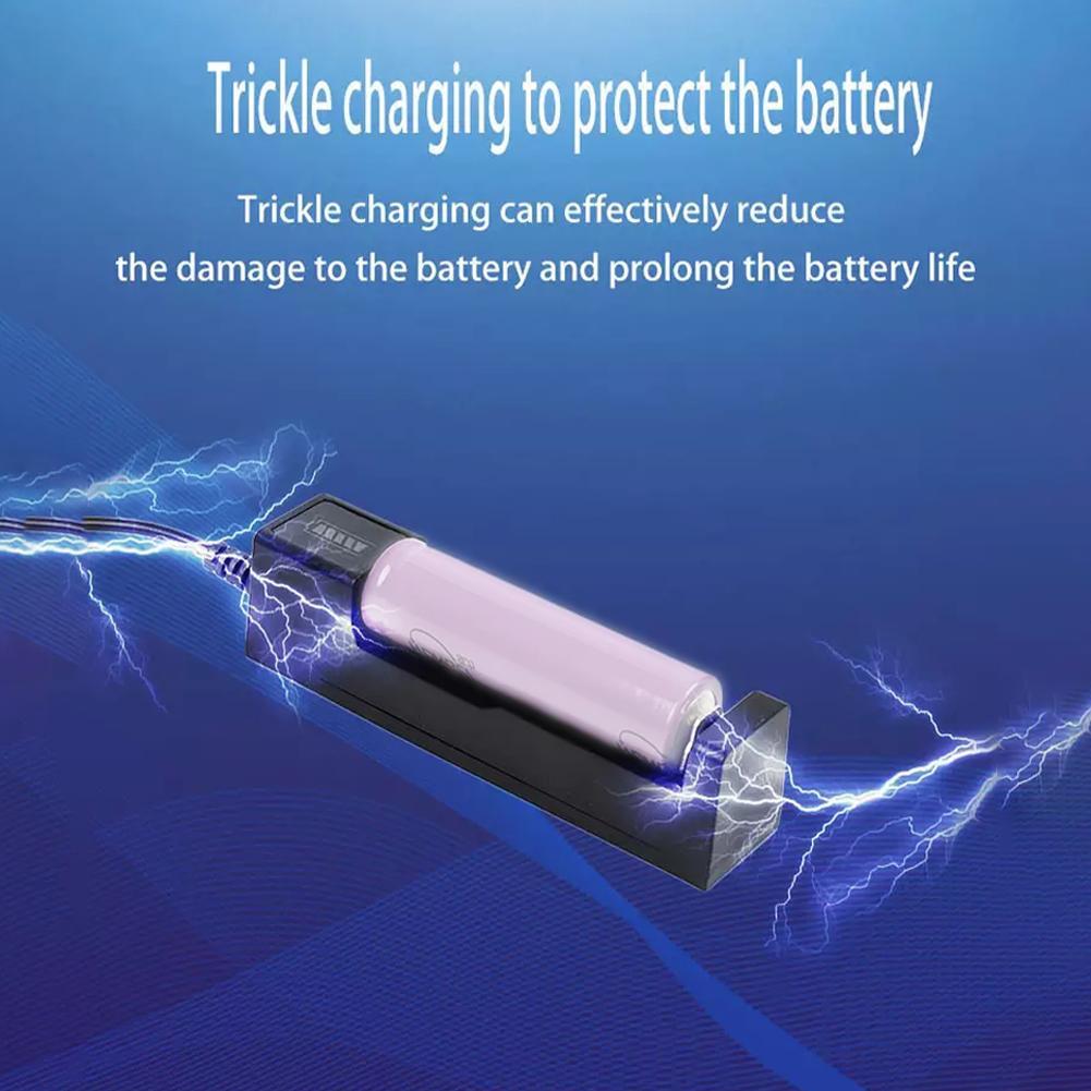 Chargeur de batterie universel - Accessories For Vaping avis et prix